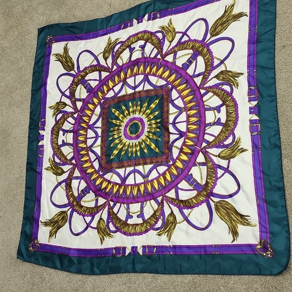 Purple green gold head scarf wrap table top cover old world vibes - Picture 1 of 4